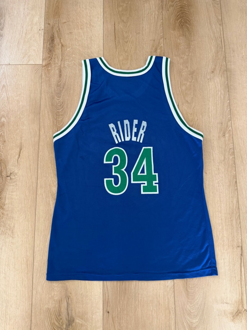 Vintage Champion Isaiah Rider Jr Minnesota Timberwolves Jersey. Men’s 44/L.